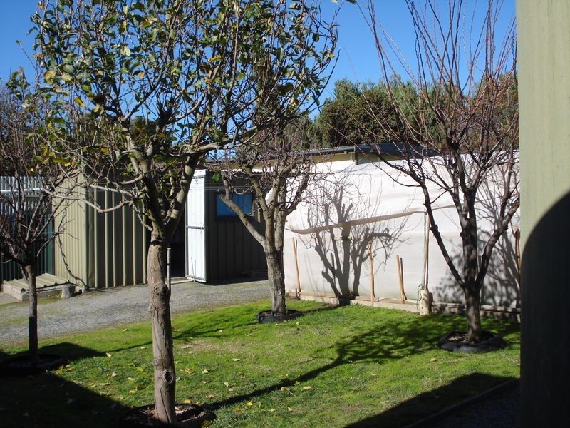 2 Price Street, Hindmarsh Island SA 5214