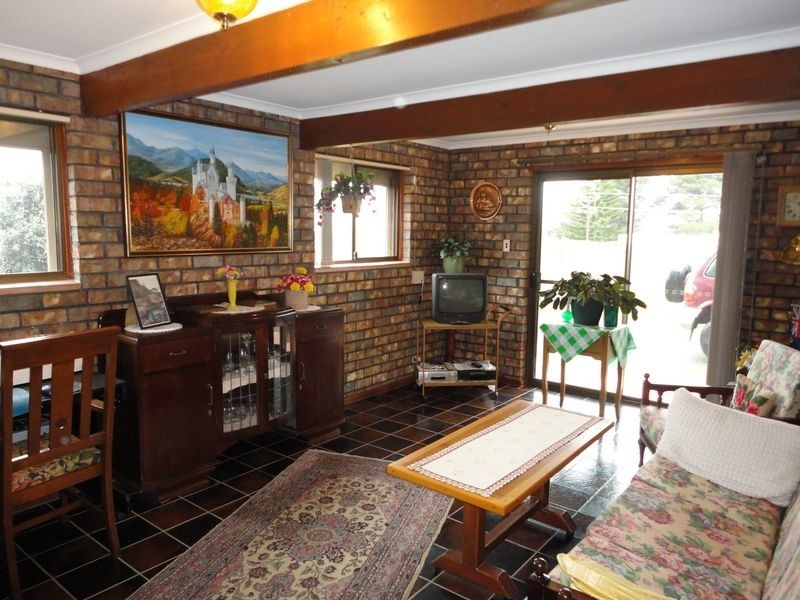 2 Price Street, Hindmarsh Island SA 5214