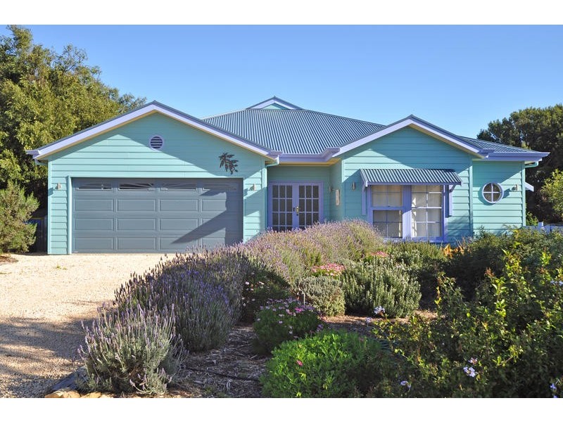 4 Holme Close, Goolwa Beach SA 5214