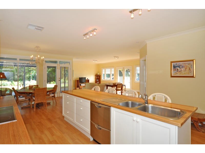 4 Holme Close, Goolwa Beach SA 5214