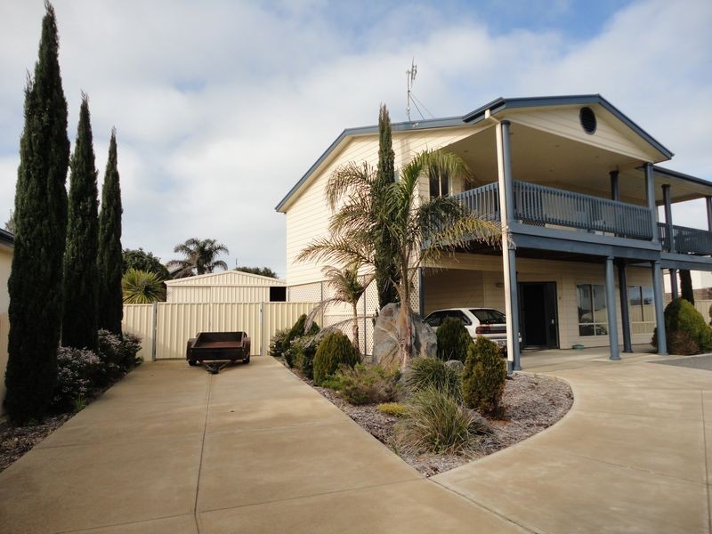 2 Godfrey Street, Goolwa Beach SA 5214