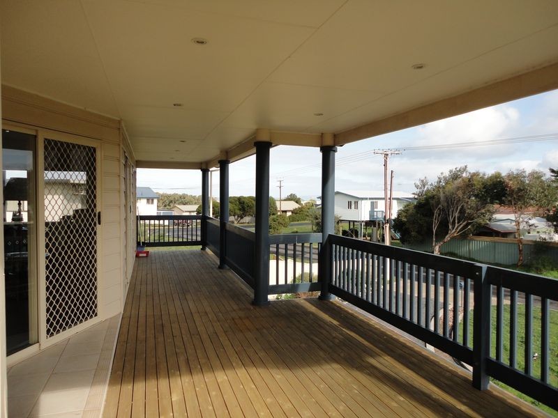 2 Godfrey Street, Goolwa Beach SA 5214