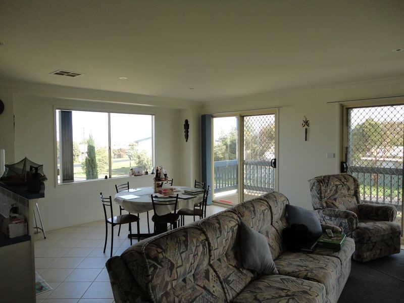 2 Godfrey Street, Goolwa Beach SA 5214