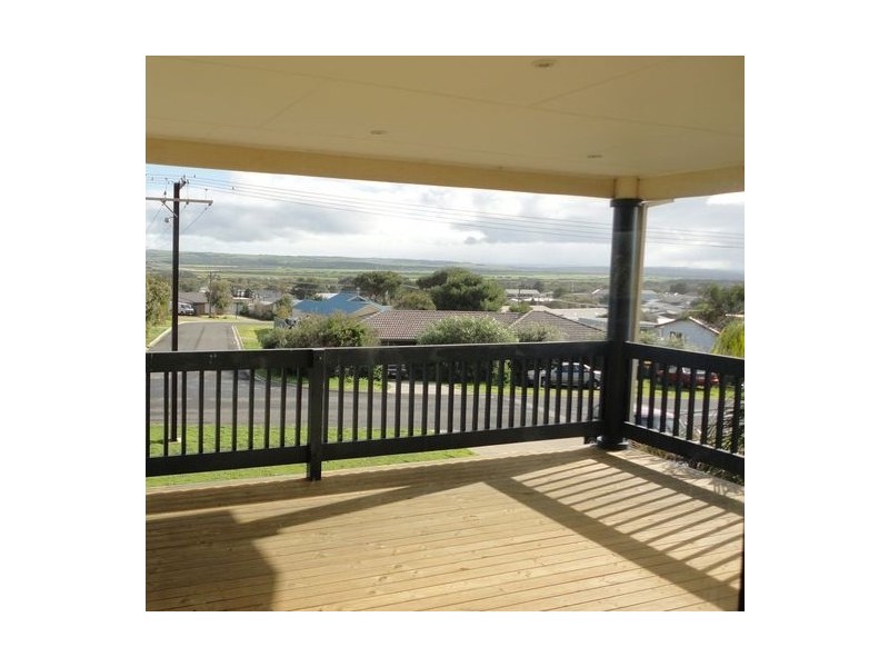 2 Godfrey Street, Goolwa Beach SA 5214