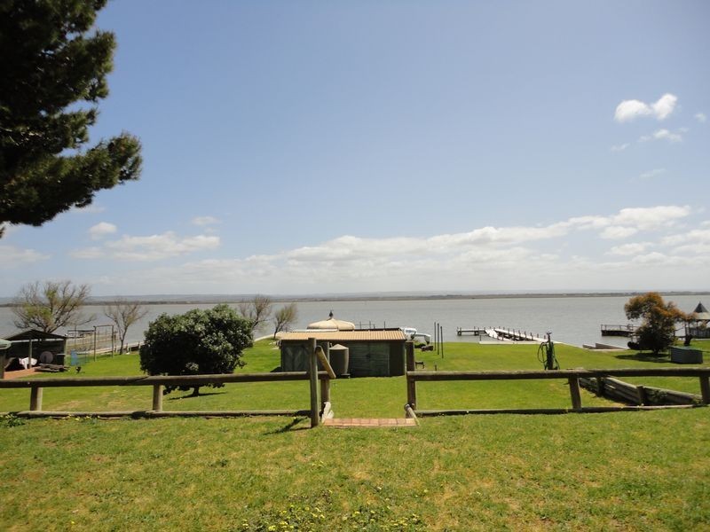 61 Narnu Bay Drive, Hindmarsh Island SA 5214