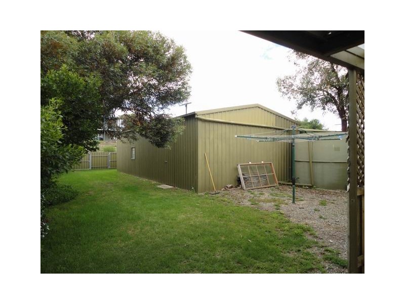 42 Edison Street, Hindmarsh Island SA 5214