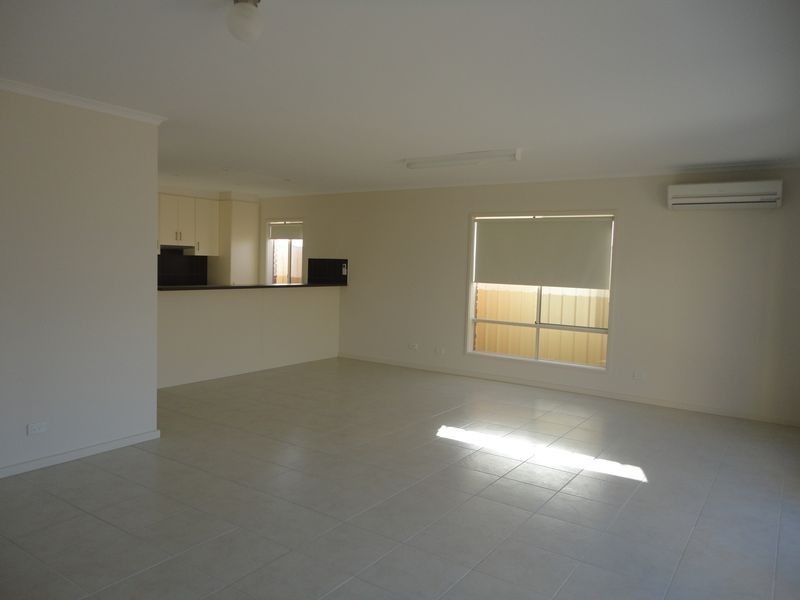 101 Wentworth Parade, Hindmarsh Island SA 5214