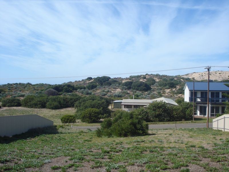 24 Eaton Avenue, Goolwa Beach SA 5214