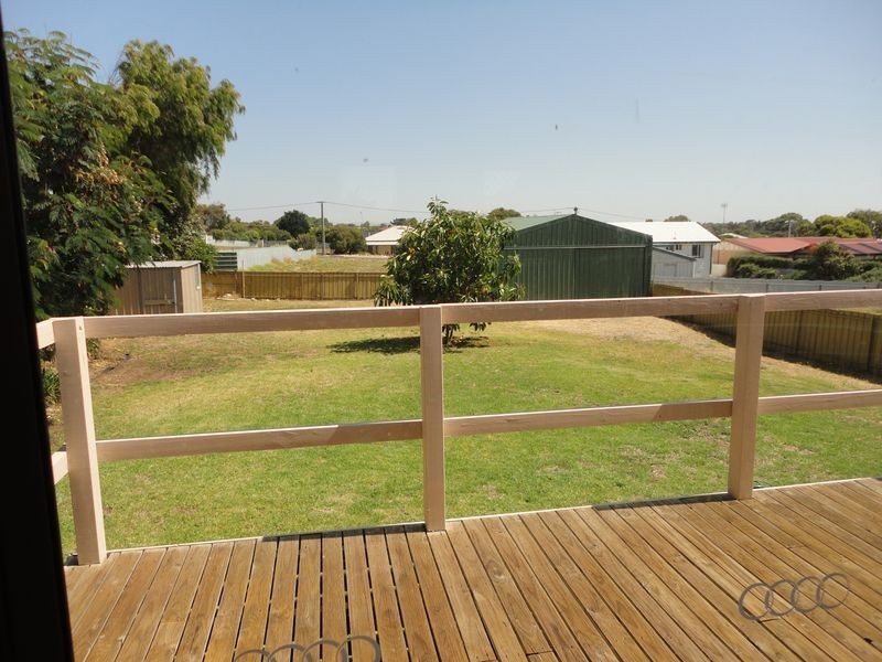 10 Counter Road, Goolwa Beach SA 5214