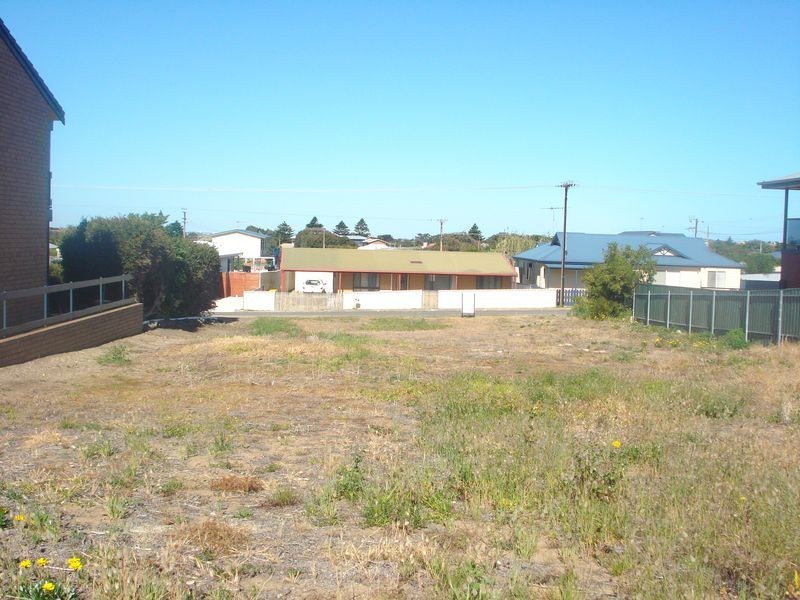 11 Aldam Avenue, Goolwa Beach SA 5214