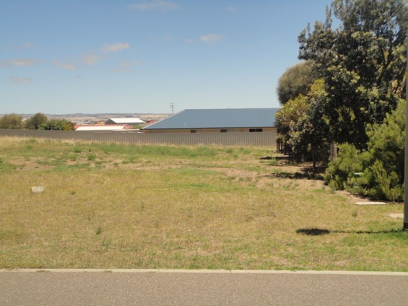 121 Excelsior Parade, Hindmarsh Island SA 5214