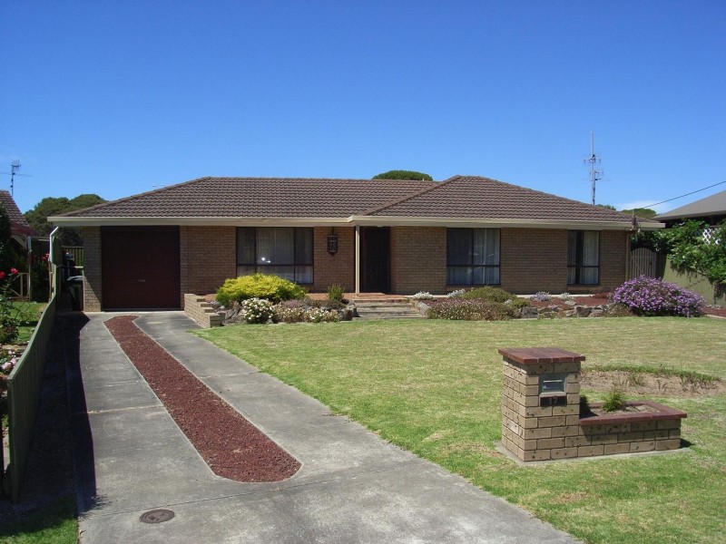 17 Anderson Grove, Mccracken SA 5211