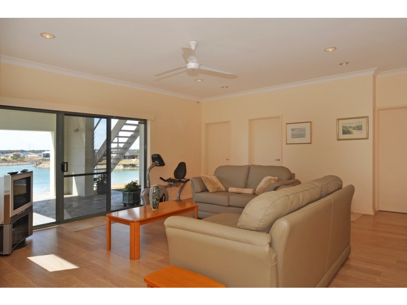 1-3 Excelsir Parade, Hindmarsh Island SA 5214
