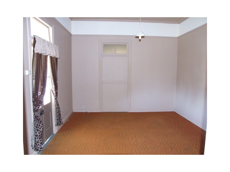 94 Mackenzie Street, Wondai QLD 4606