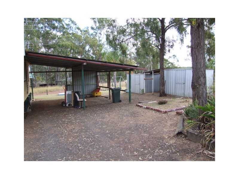15 Robinson Lane, Wondai QLD 4606