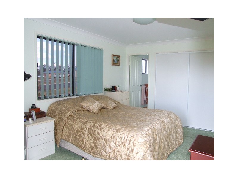 1 Grant Crescent, Wondai QLD 4606
