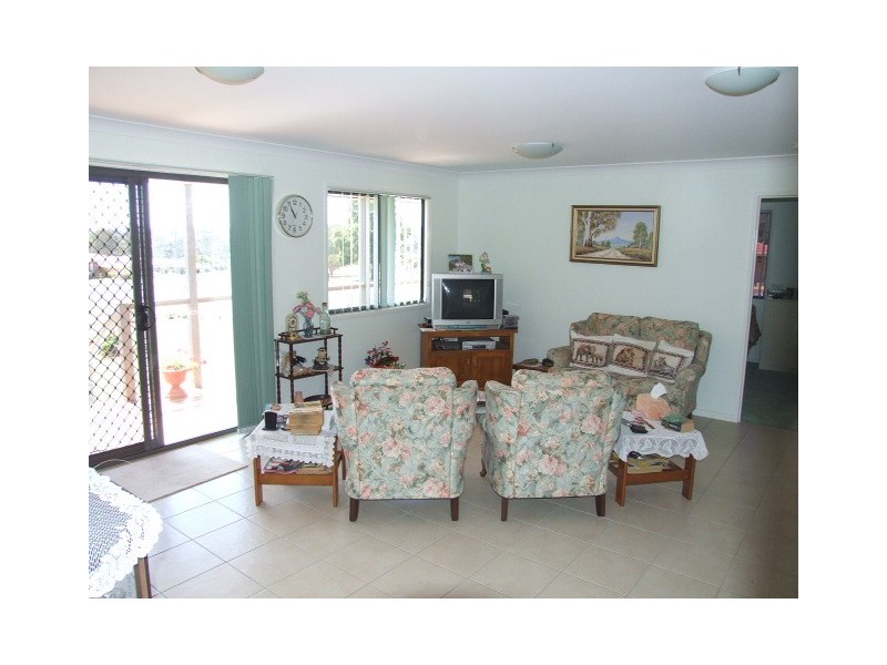 1 Grant Crescent, Wondai QLD 4606