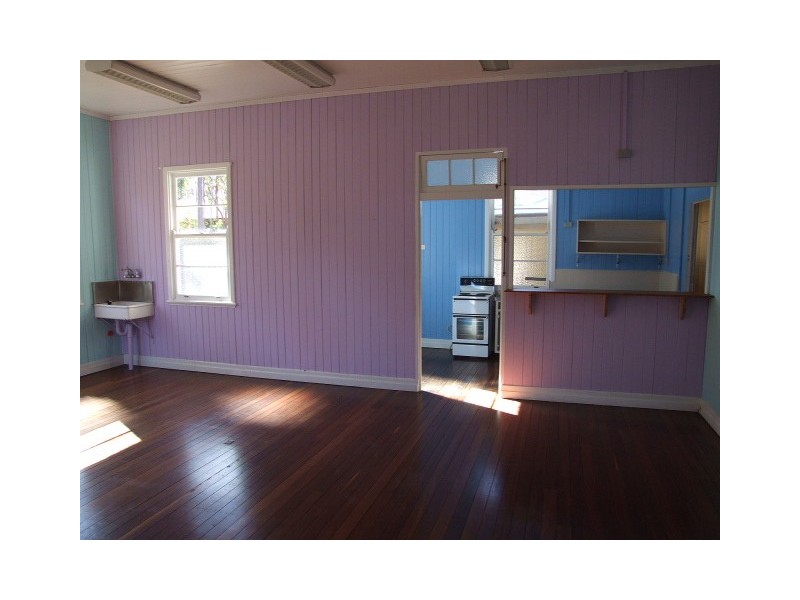 100 Brampston Street, Wondai QLD 4606