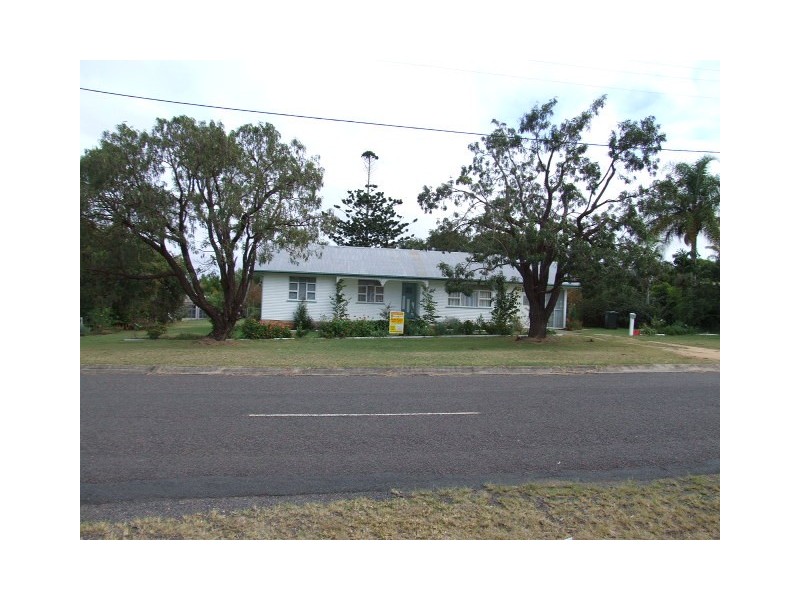 13 Nutt Street, Murgon QLD 4605