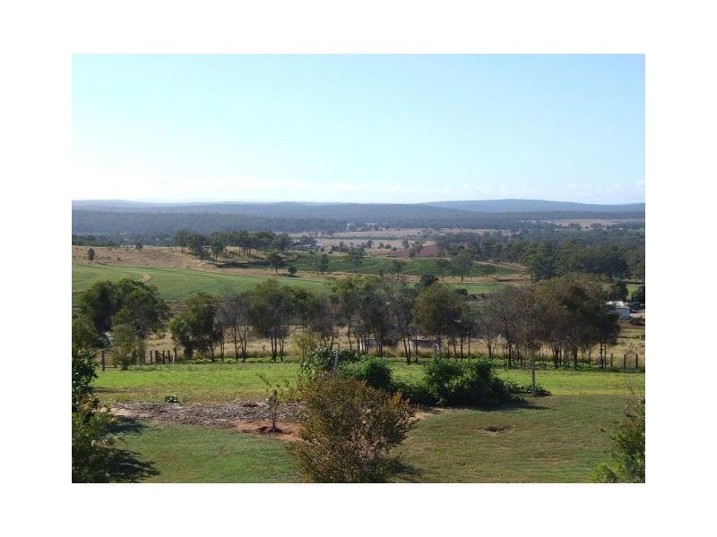 6 Meek Street, Tingoora QLD 4608