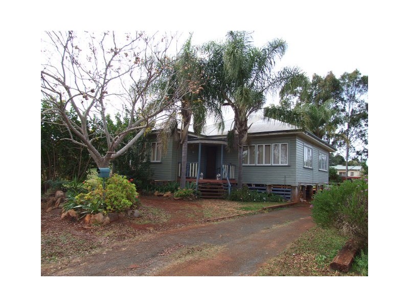 10 Muller Street, Tingoora QLD 4608