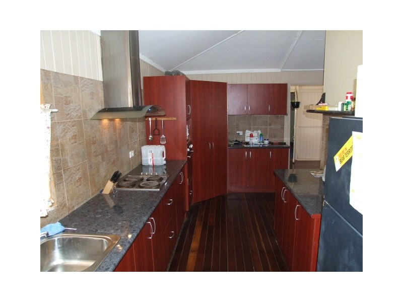 29 Main Street, Tingoora QLD 4608