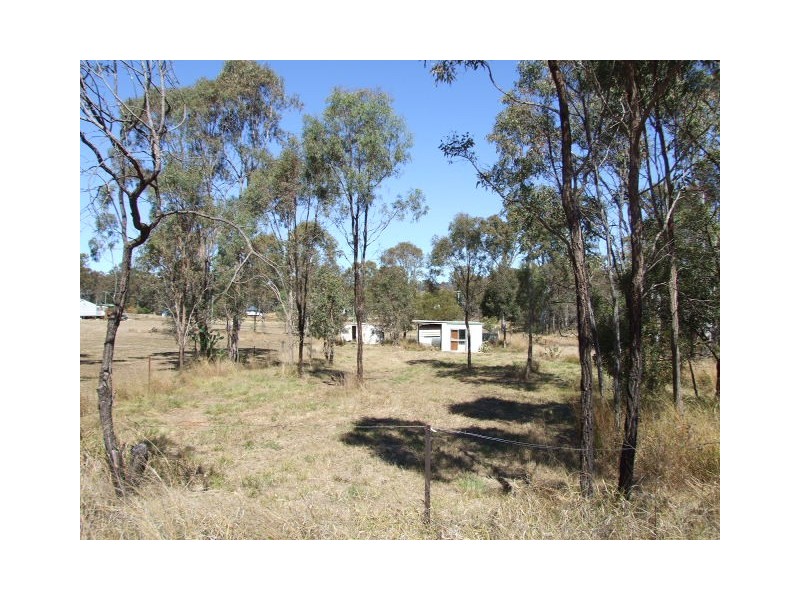 20 Harris Street, Hivesville QLD 4612