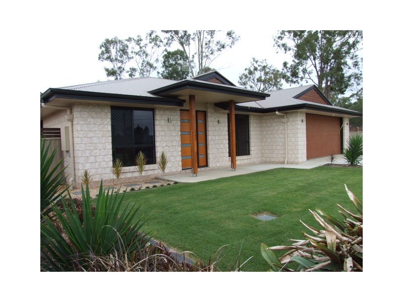 112 Pring Street, Wondai QLD 4606