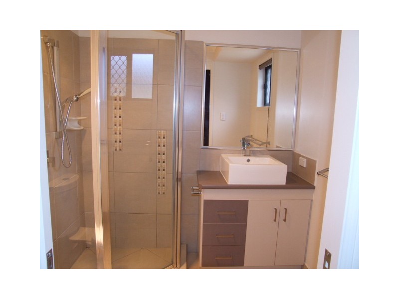 112 Pring Street, Wondai QLD 4606