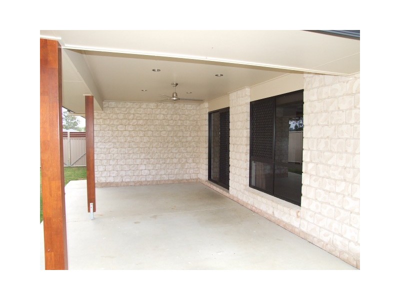 112 Pring Street, Wondai QLD 4606