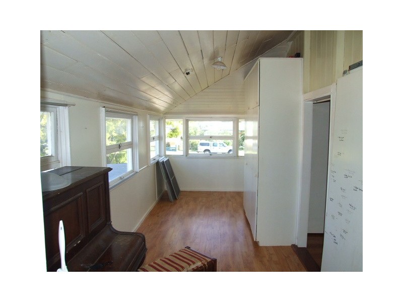 28 Jefferies Street, Murgon QLD 4605