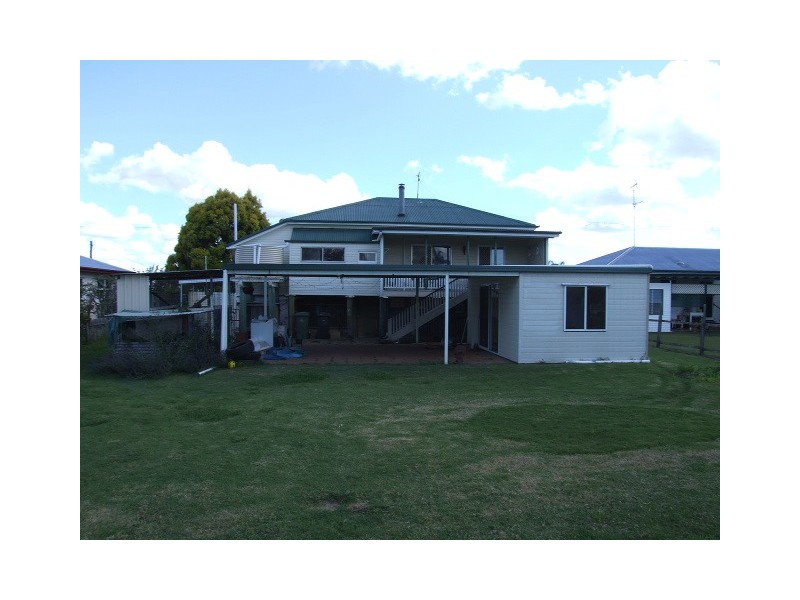 28 Jefferies Street, Murgon QLD 4605