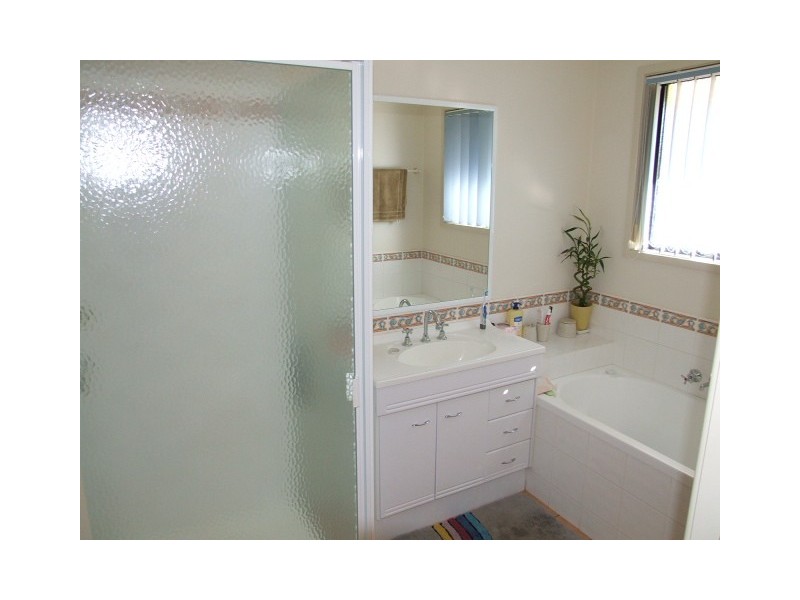 12 Outridge Street, Wondai QLD 4606