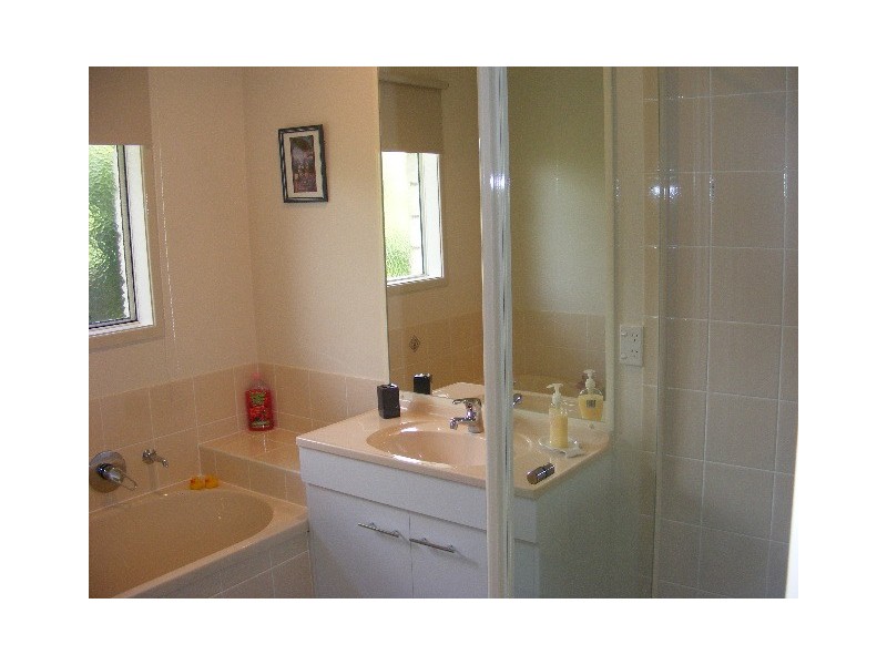 65 Grant Crescent, Wondai QLD 4606