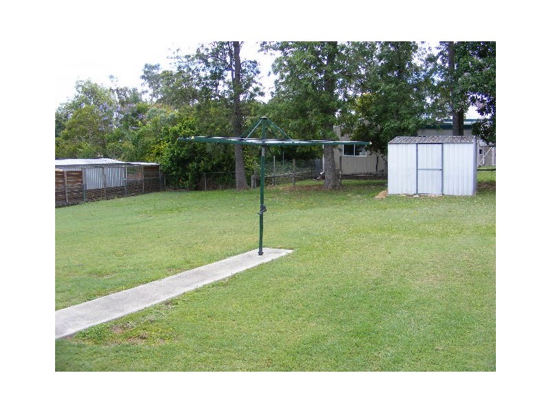 8 Smith Street, Wondai QLD 4606