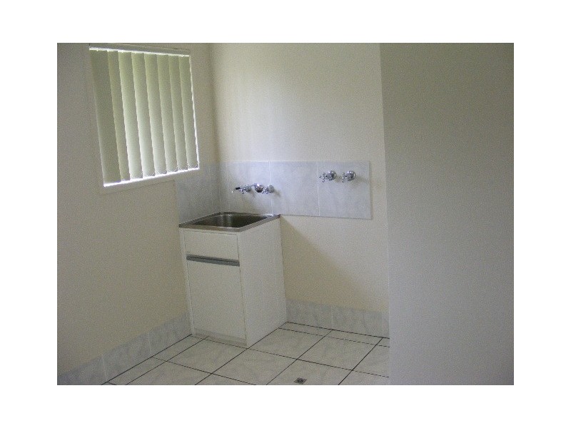 8 Smith Street, Wondai QLD 4606