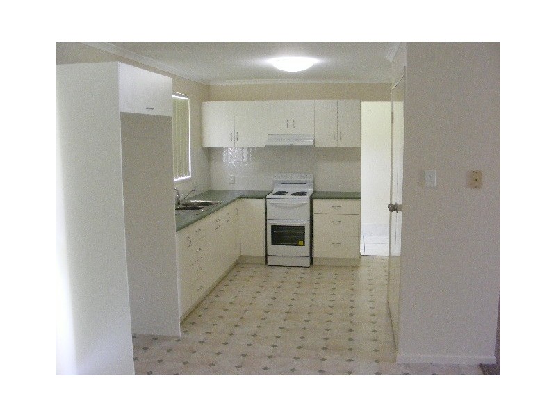 8 Smith Street, Wondai QLD 4606