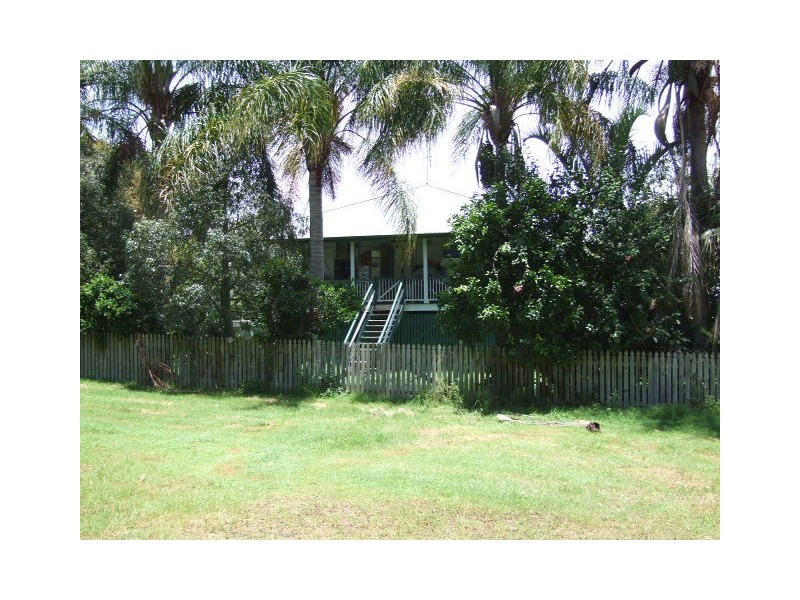 6 Edwards Lane, Hivesville QLD 4612