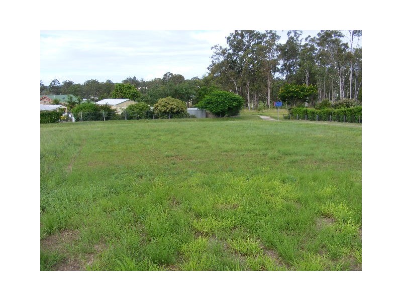 69 Grant Crescent, Wondai QLD 4606