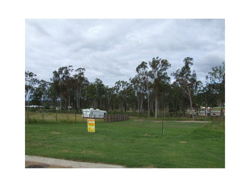 55 Grant Crescent, Wondai QLD 4606