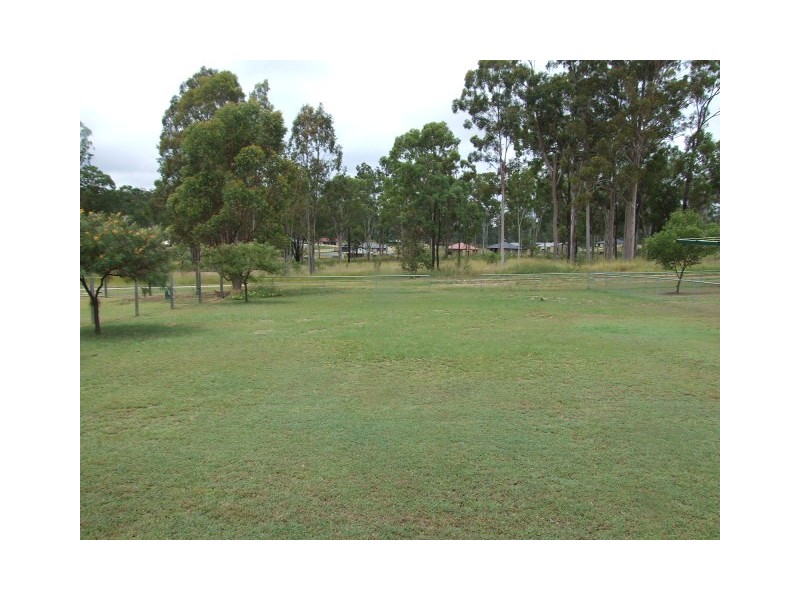 18 Burns Crescent, Wondai QLD 4606