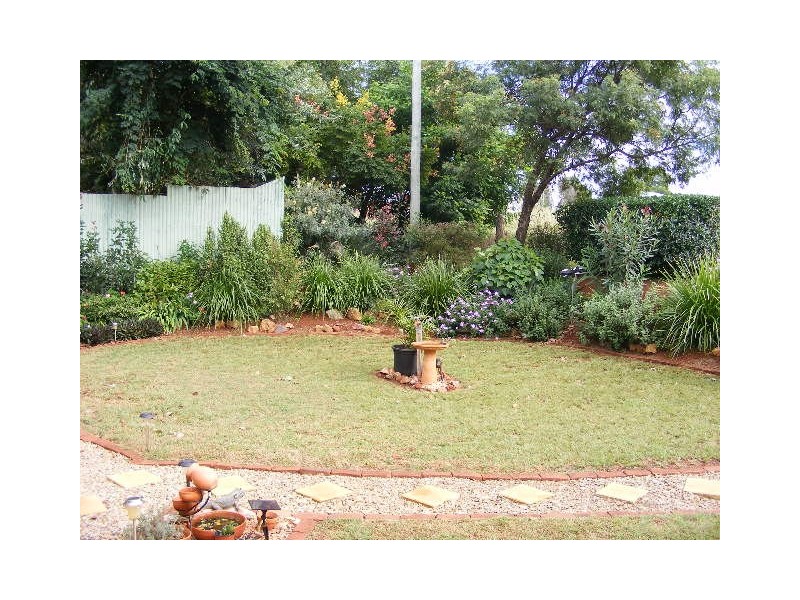 14 Magnussens Drive, Tingoora QLD 4608