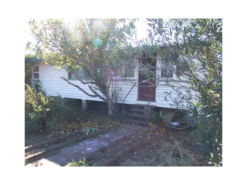 17 Greenview Road, Wondai QLD 4606