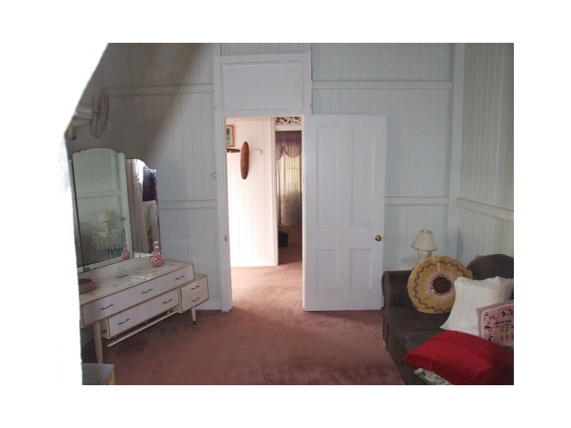 15 Taylor Street East, Murgon QLD 4605