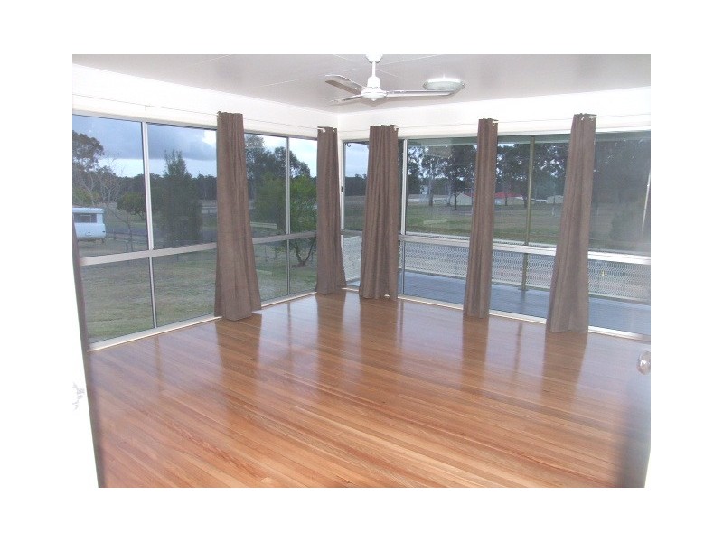 5 Kent Street, Wondai QLD 4606