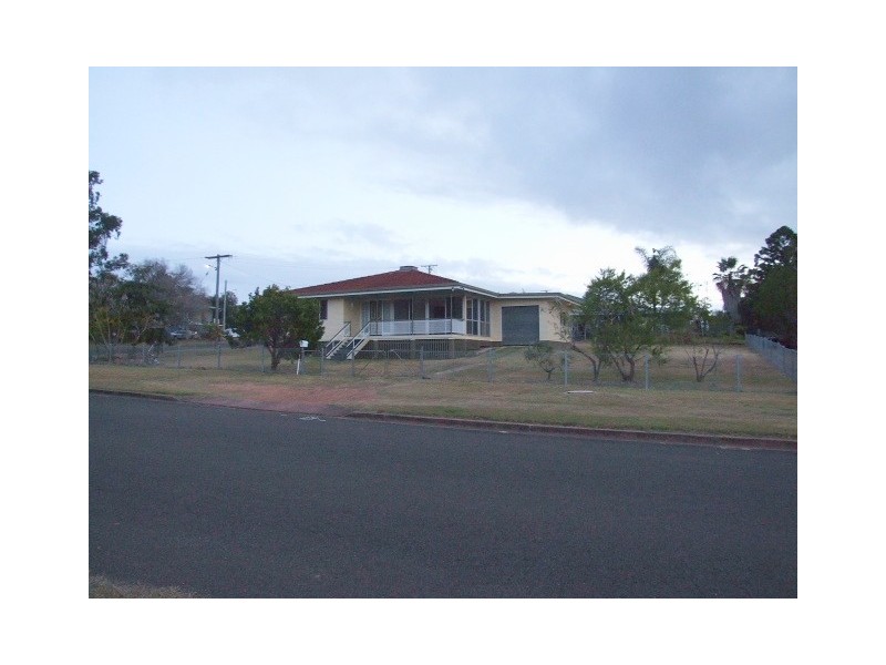 5 Kent Street, Wondai QLD 4606