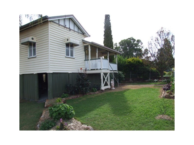 55 Baynes Street, Wondai QLD 4606