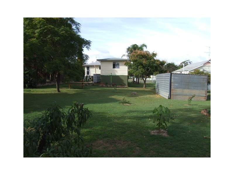 55 Baynes Street, Wondai QLD 4606
