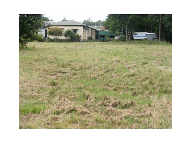 19 Perkins Street, Murgon QLD 4605