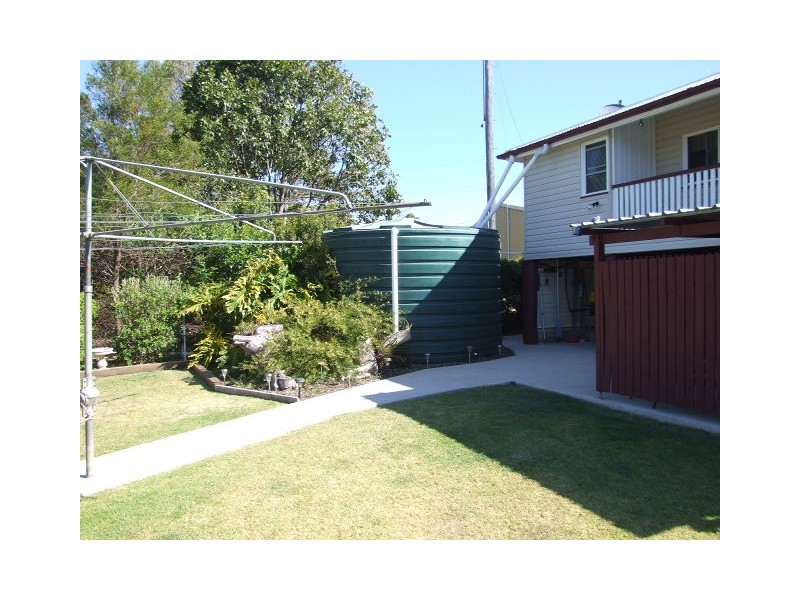 22 Collingwood Street, Proston QLD 4613